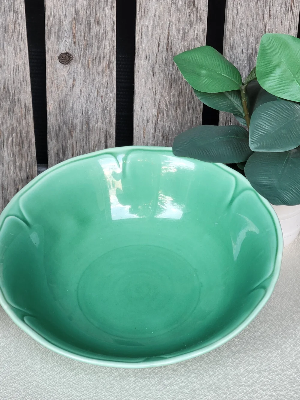 Mount Clemens Green Petal Ceramic Serving Bowl 1930's